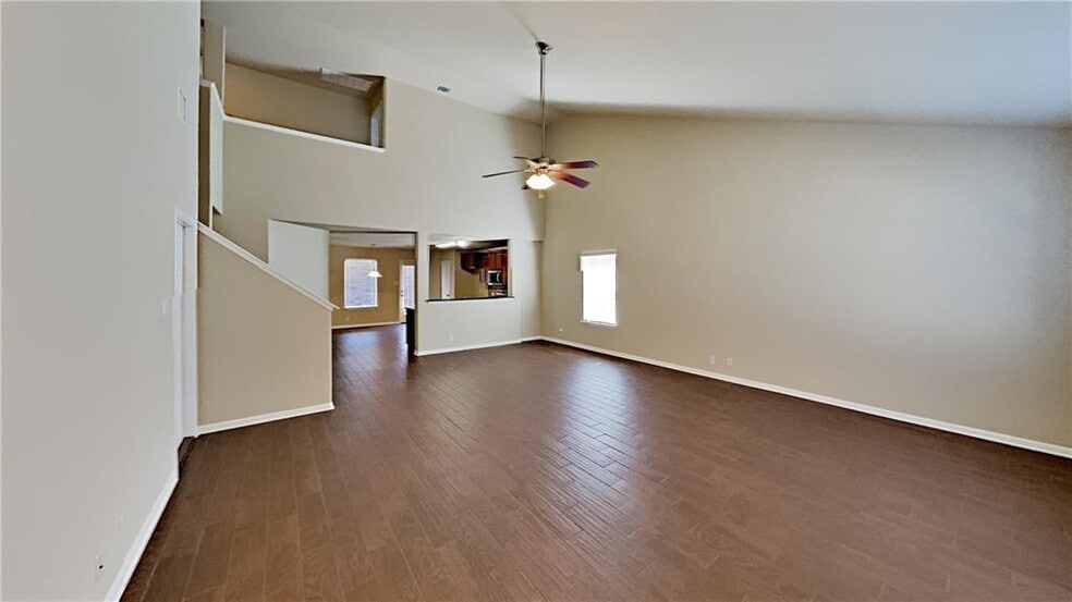 Building Photo - 200 Adriana Ln