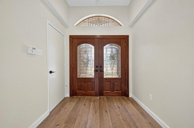 Building Photo - 15415 Swan Creek Dr