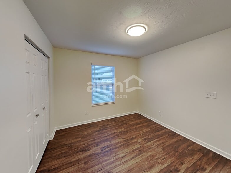 Building Photo - 131 Boutot St