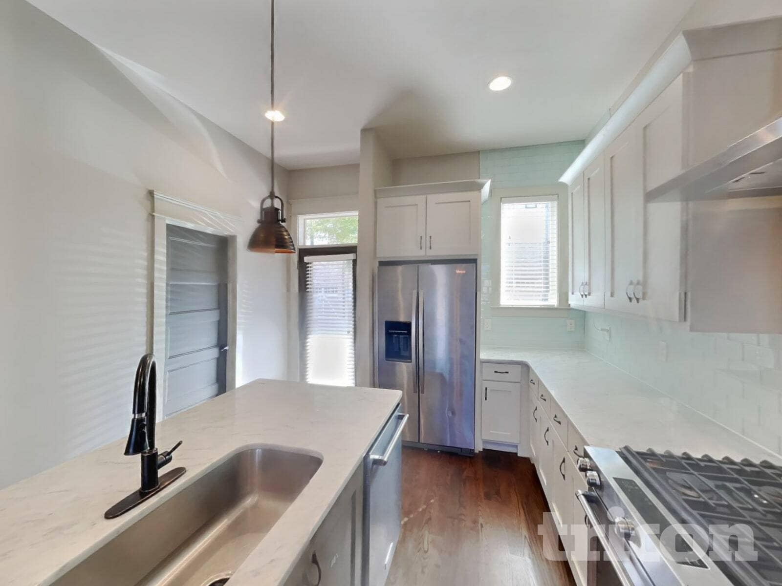 Building Photo - 6813 Charlotte Pike