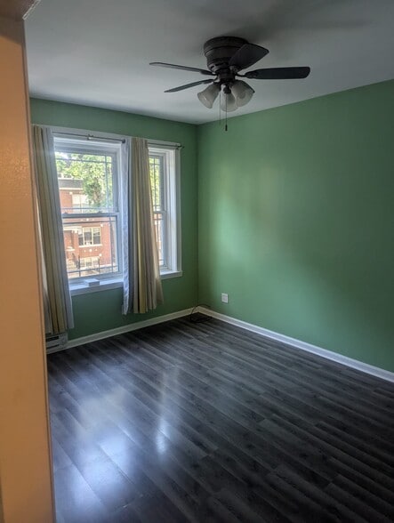 Building Photo - 4616 S Spaulding Ave