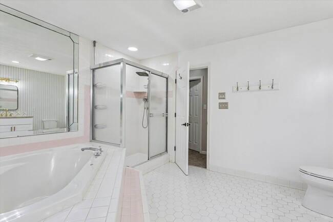 Building Photo - Quiet Coastal VA Yorktown Rental Near Bases