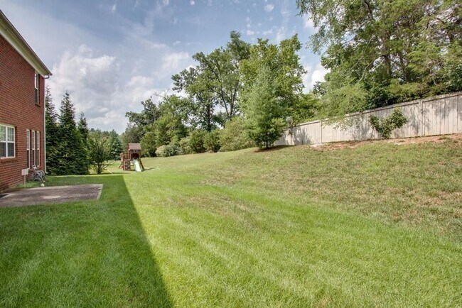 Building Photo - 1510 Chestnut Springs Rd