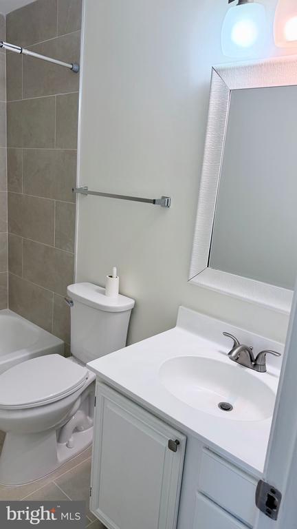 Building Photo - 6033 Joust Ln