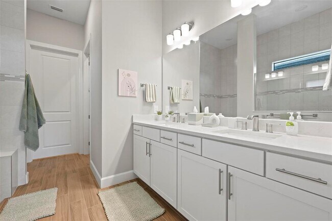Building Photo - 6205 Grande Talon Ln