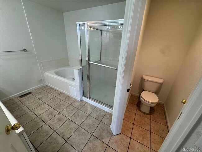 Building Photo - 4505 S Auckland Ct