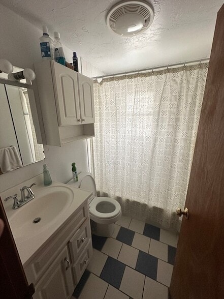 Building Photo - 28 Olcott St