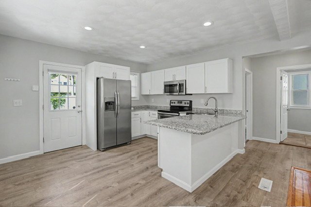 Building Photo - 48 Audubon Ave