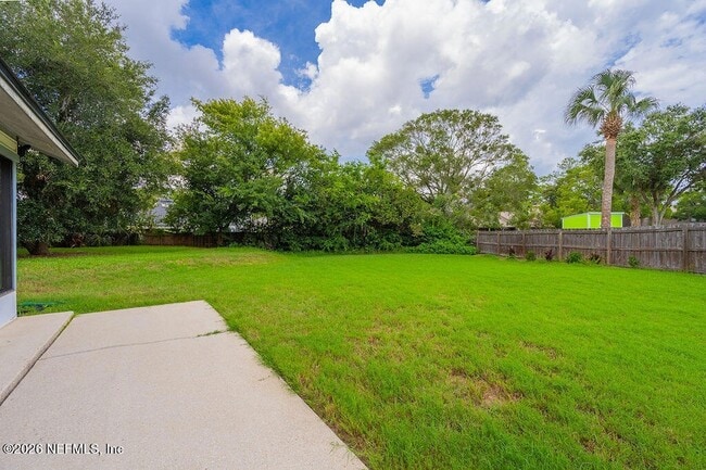 Building Photo - 151 Rolando Ct