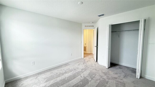 Building Photo - 5103 BRIDGEHAVEN Rd