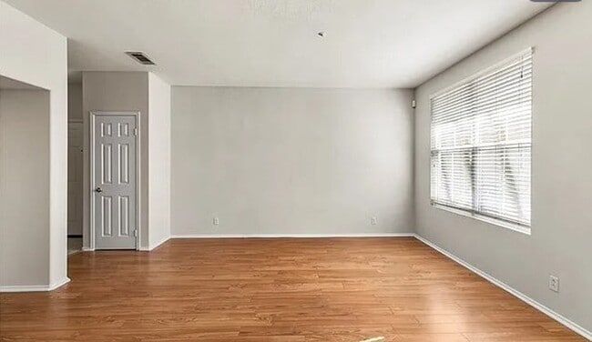 Building Photo - 308 Terra Bella