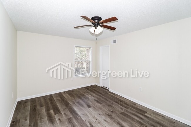 Building Photo - 4425 Hunt Cliff Trce