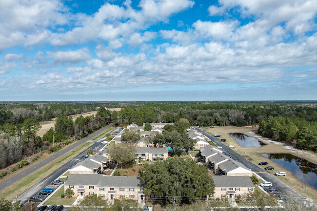 Building Photo - Eastwood Oaks Apartments