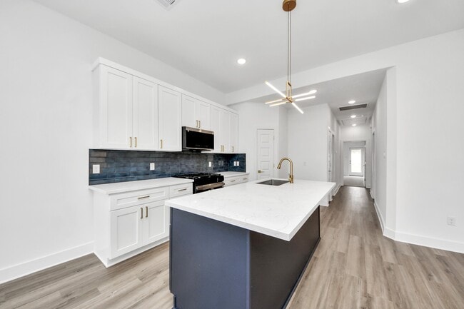 Building Photo - 9309 Caddo Rd