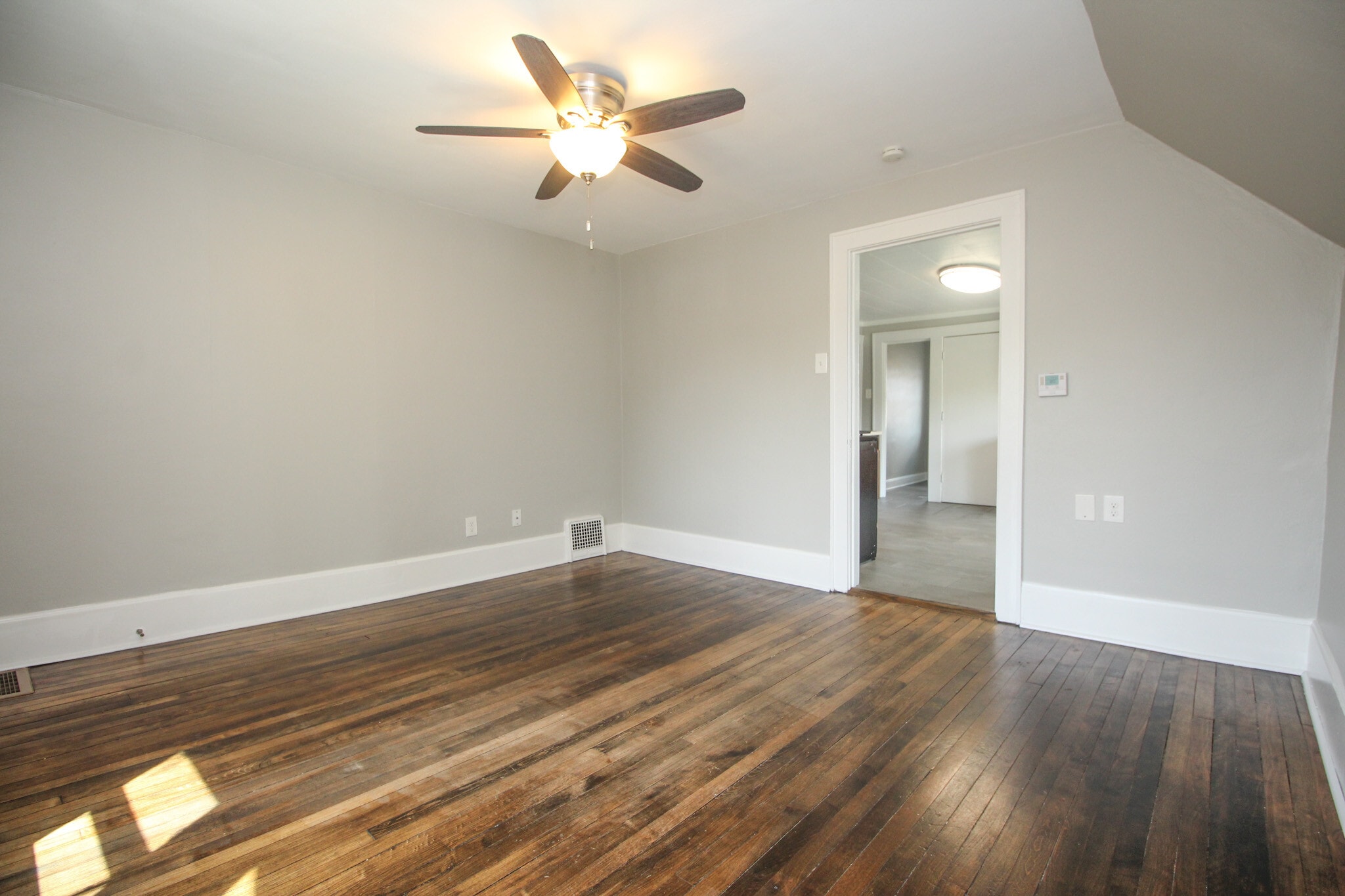 Building Photo - 1446 S 56th St