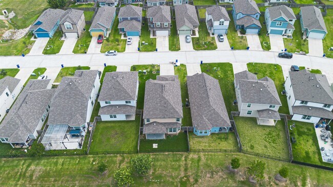 Building Photo - 2526 Sturgeon Wy