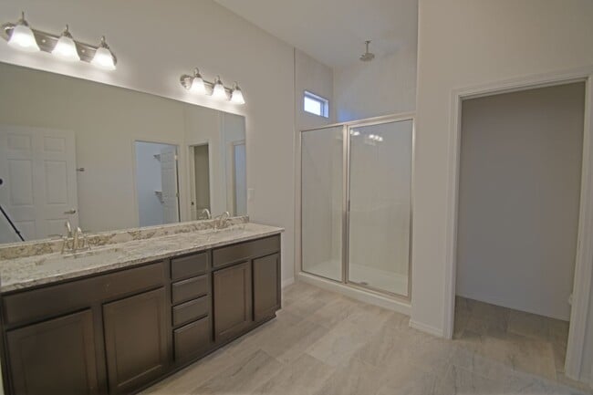 Building Photo - Brand New 3bd/2ba Available for Immediate Move In