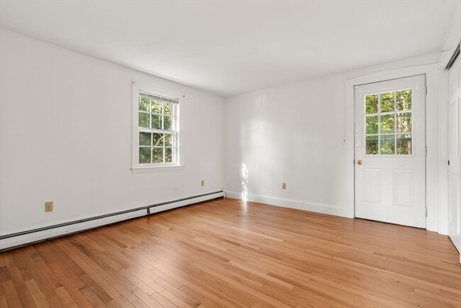 Building Photo - 410 Conant Rd