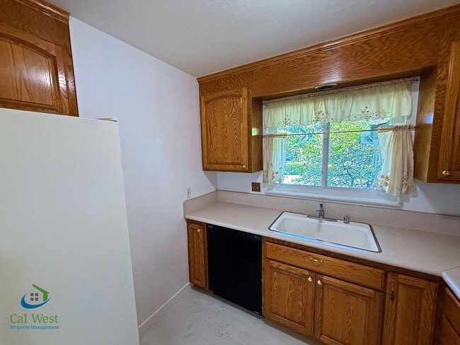 Building Photo - 3174 Colfax Ct