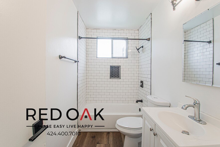 Building Photo - 1843 S Gramercy Pl