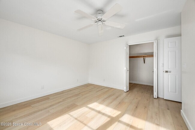 Building Photo - 5 Cache Cay Dr