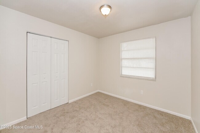 Building Photo - 4905 Volusia Ave