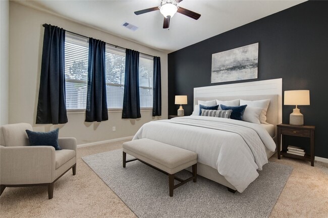 Building Photo - 16855 Big Reed Dr