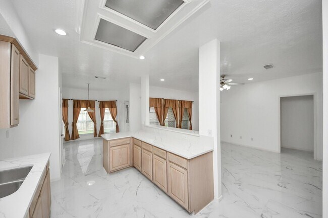 Building Photo - 3138 Waters View Dr