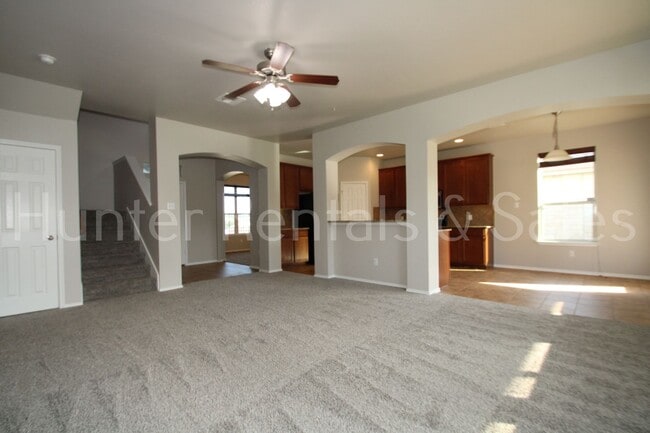 Building Photo - Beautiful Home in Sought-After Harker Heig...