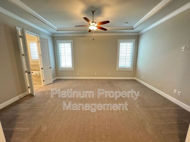 Building Photo - 931 Olmsted Ln