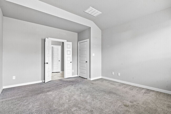 Building Photo - 5419 Sunstone Cir