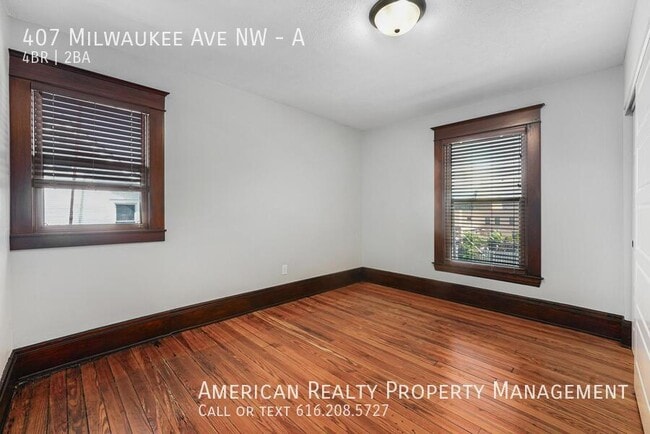 Building Photo - 407 Milwaukee Ave NW