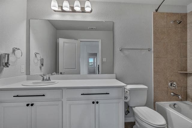 Building Photo - 2019 Tawakoni Dr