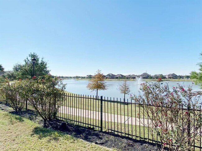 Building Photo - 8803 E Windhaven Terrace Trail