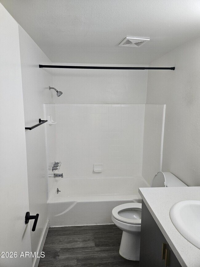 Building Photo - 2336 N 46th St