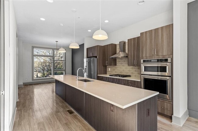 Building Photo - 63 Reynolds Square Ln