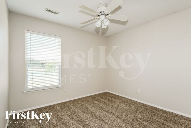 Building Photo - 1250 Flintshire Ln