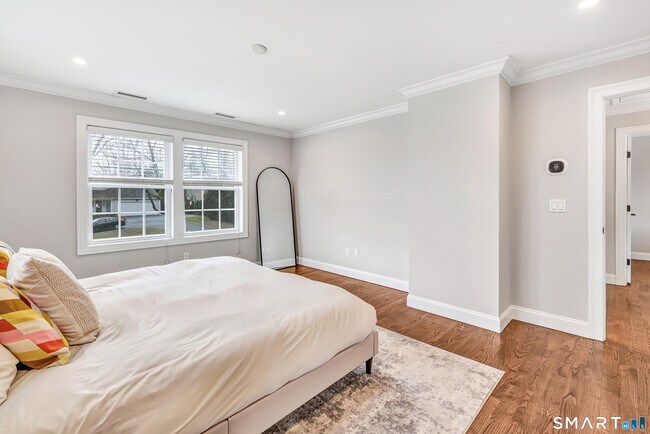 Building Photo - 44 Morehouse Hwy