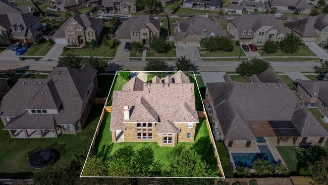 Building Photo - 22719 Shieldhall Ln