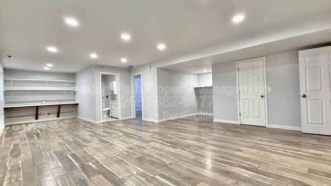 Building Photo - 1258 N Monticello St