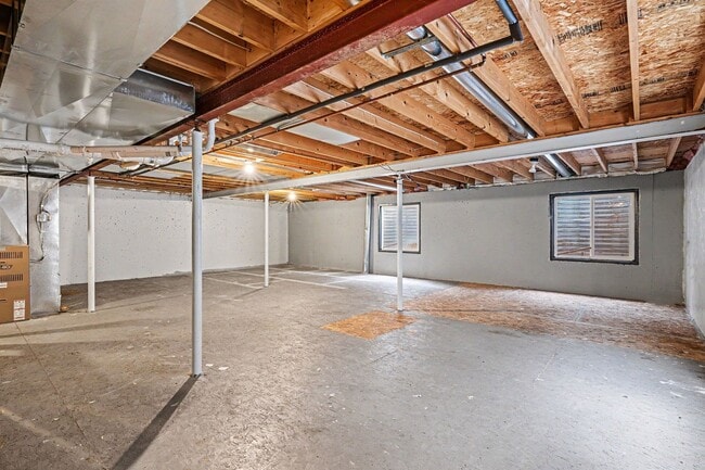 Building Photo - Beautifully Updated Littleton Home with Huge Yard & Basement Storage