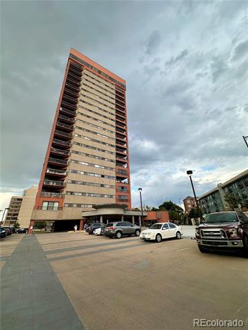 Building Photo - 100 Park Ave W
