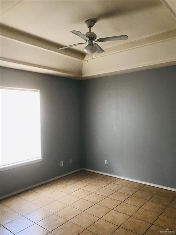 Building Photo - 423 La Mancha Dr
