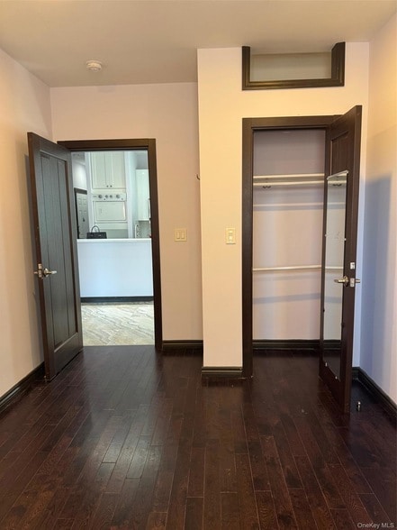 Building Photo - 7305 Metropolitan Avenue