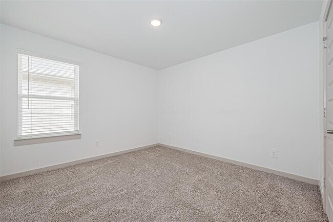 Building Photo - 29518 Paytons Park Ct