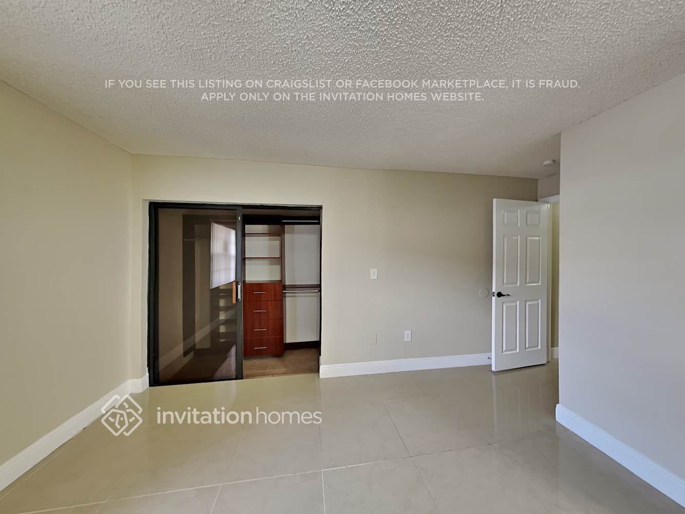 Building Photo - 1086 NW 128th Ave