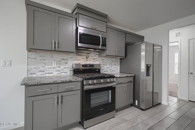 Building Photo - 840 Paseo Dulce Ave