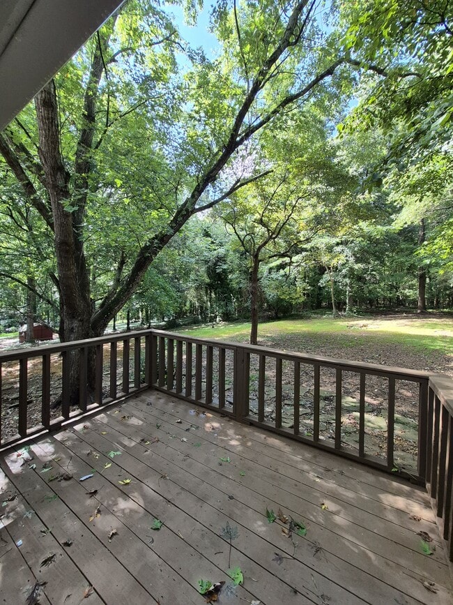 Building Photo - 1151 Bouldercrest Cir