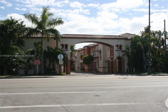 Building Photo - 6006 SW 8th St