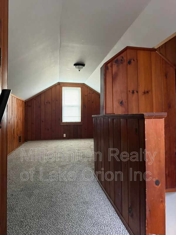 Building Photo - 271 Dick Ave